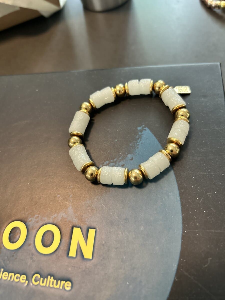 White Resin Tube & Gold Bead Stretch Bracelet