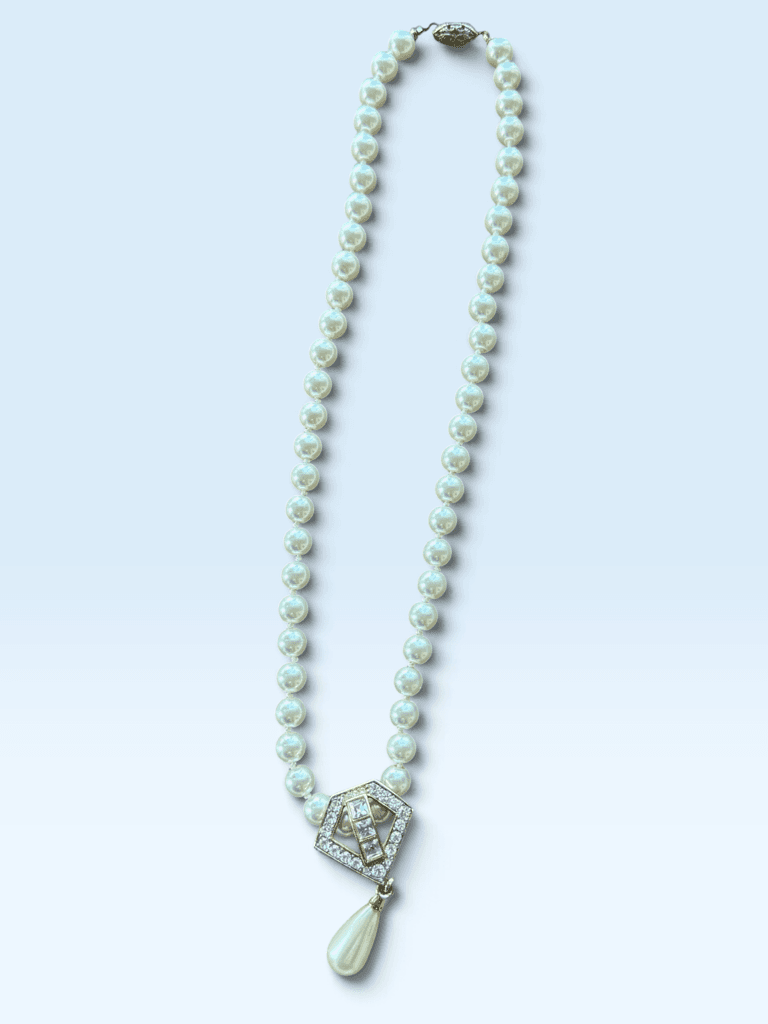 Vintage Faux Pearl Necklace with Rhinestone Pendant