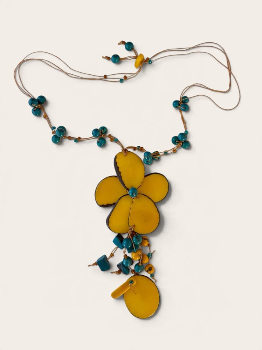 Bohemian Coconut Shell Flower Necklace - Yellow & Teal