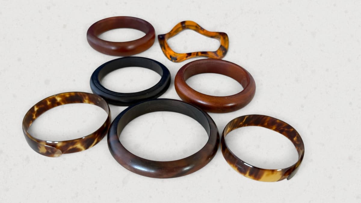 Lot of 7 Resin & Wood Bangles - Tortoiseshell & Brown