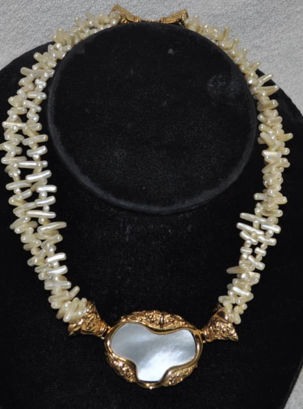 Vintage esate Napier freshwater Pearls and Abalone signed Gold choker necklace