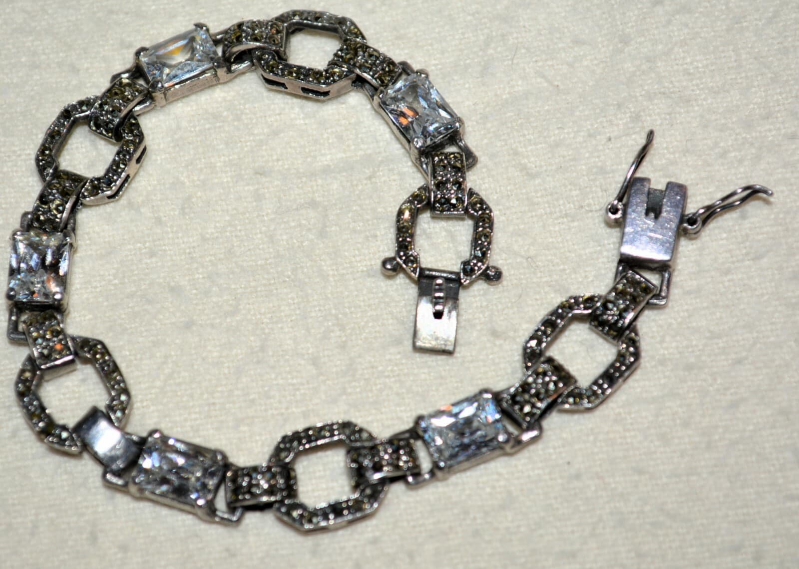 Vintage sterling silver crystal marcasite estate bracelet 18 grams 7.5" ELEGANT