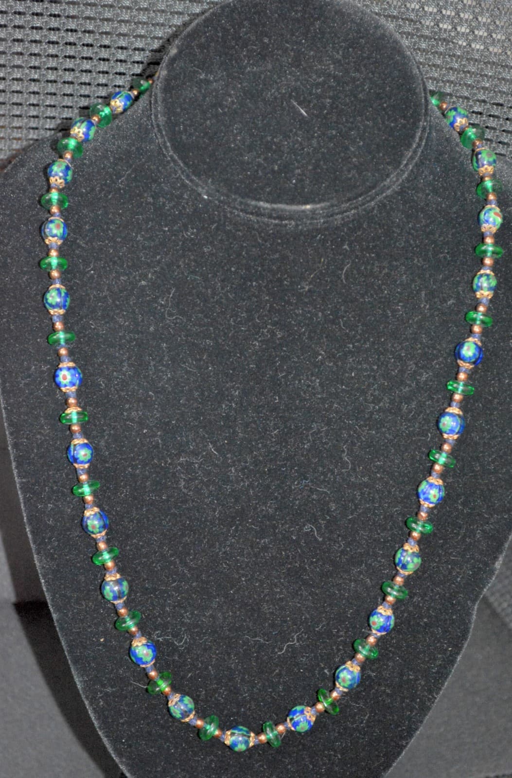 VINTAGE ART DECO VENETIAN MILLEFIORI blue green flower GLASS BEAD NECKLACE