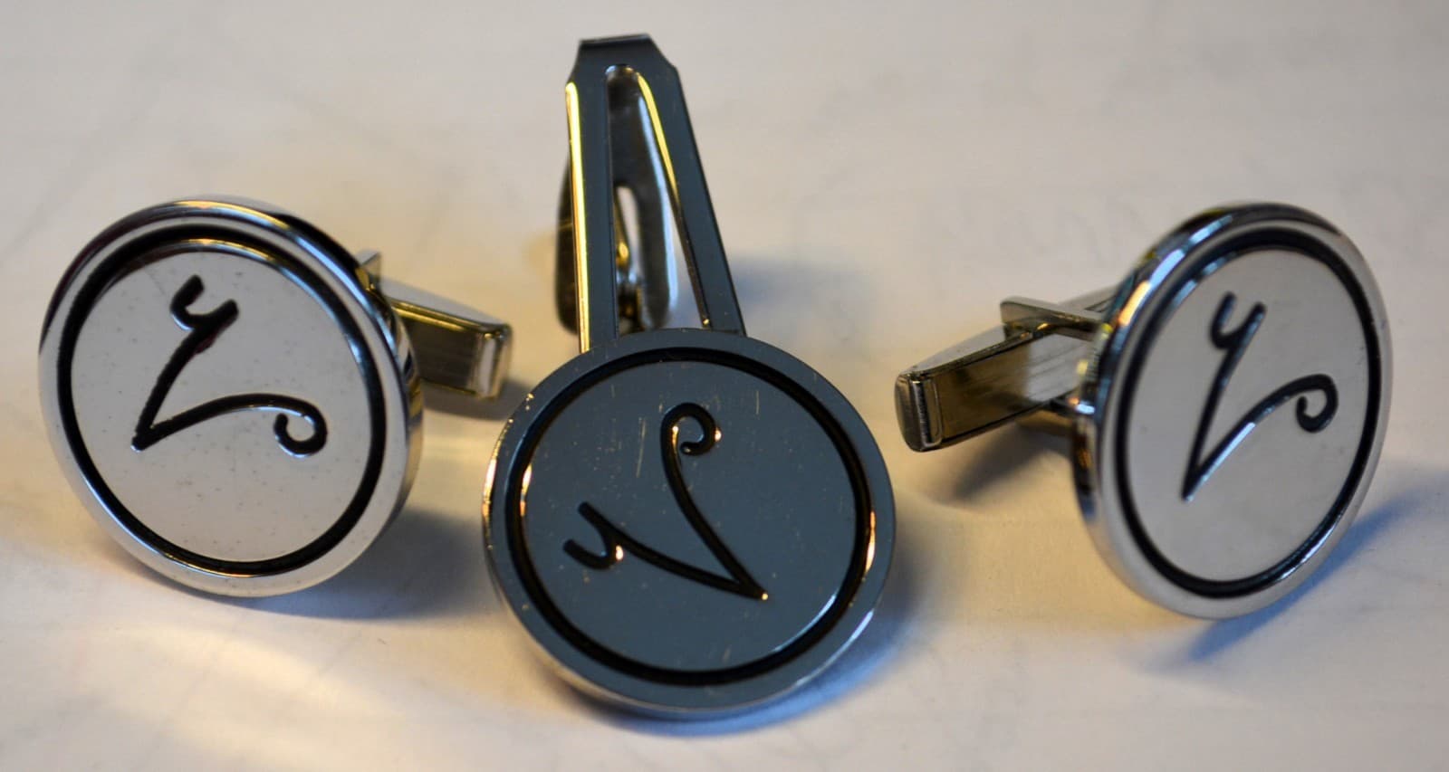 silver TONE CUFFLINKS REAR I LOVE YOU SIGNED PIONEER tie pin too