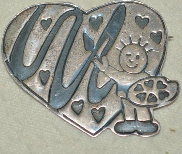 EFS Save the Children LOVE HEART 925 Sterling Silver pin brooch