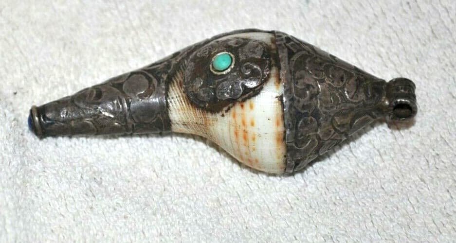 Conch real shell metal silver Pendant nepal Pendant Tibet pendant Tibetan