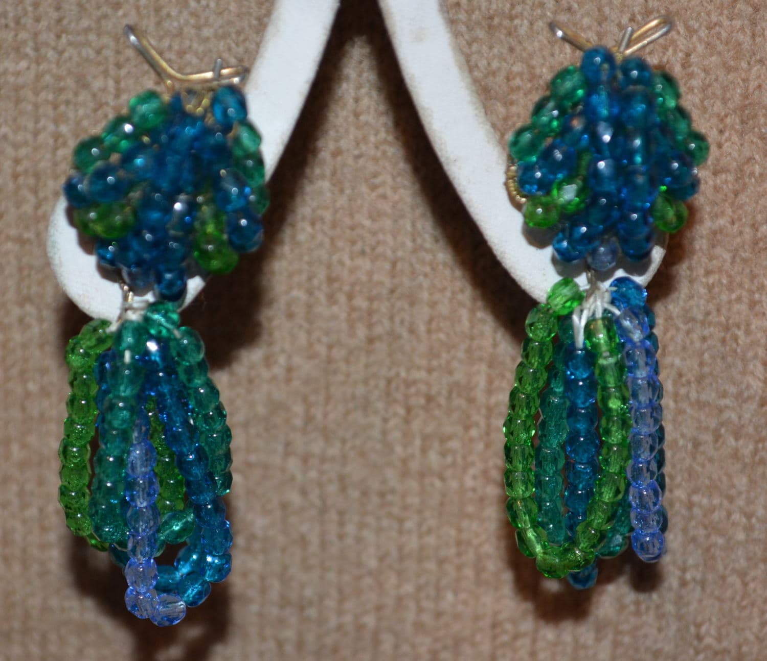VINTAGE faceted cut BLUE GLASS CLUSTER BEAD unique EARRINGS