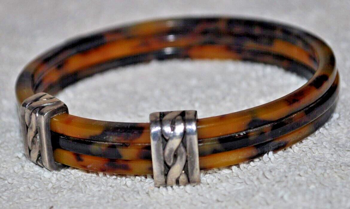 vintage sterling silver Tortoise Bangle bracelet bracelets held by sterling band