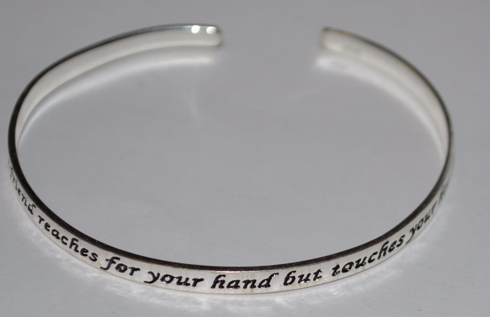 BRACELET Sterling Silver "A True Friend Reaches for Your Hand Friend Cuff 7 g