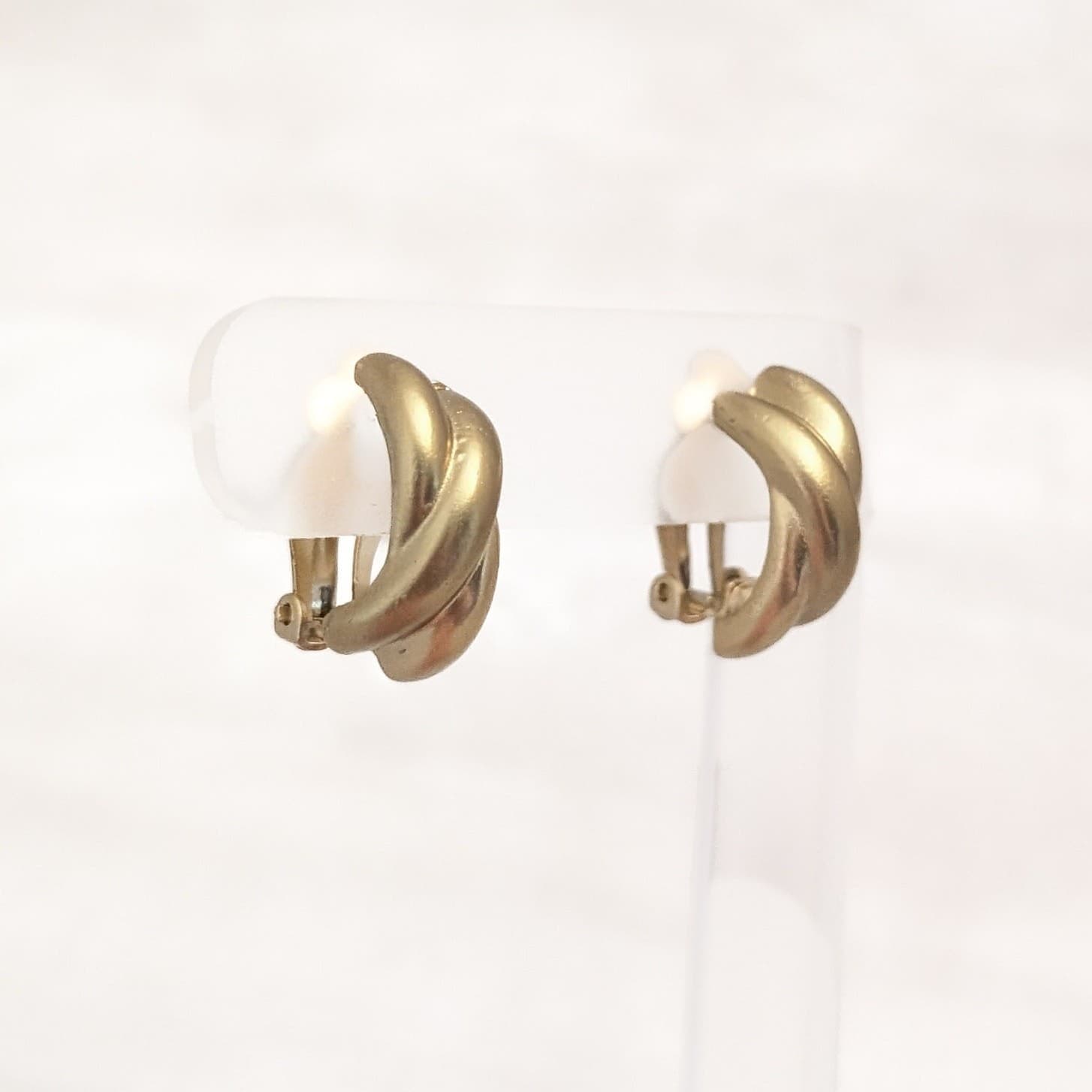 Vintage Clip On Earrings Matte Gold Tone Cross Over Half Hoops Stylish