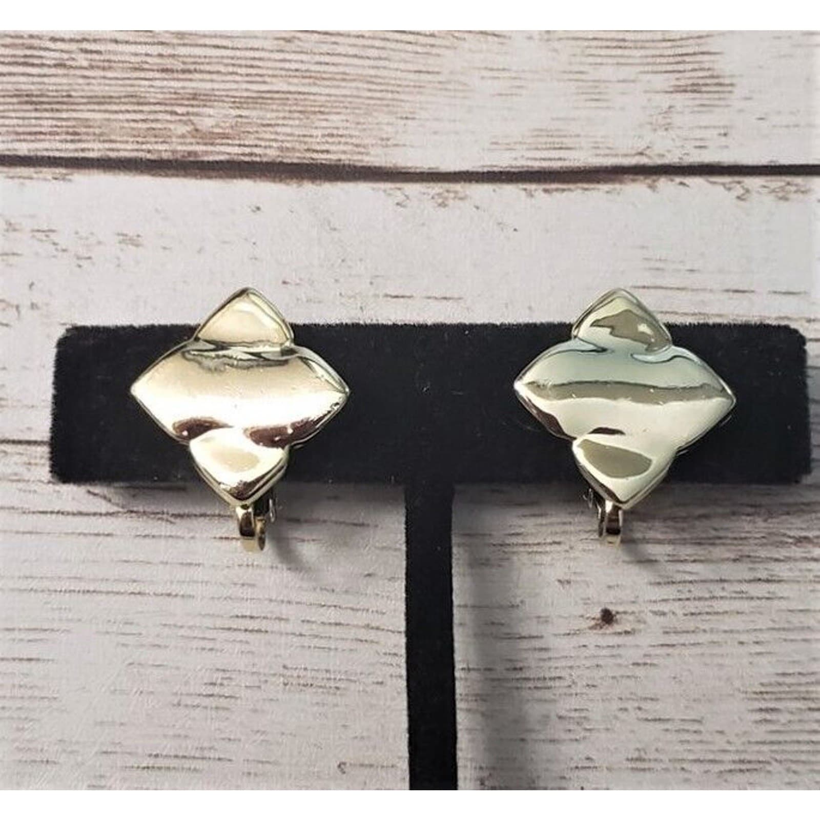 Vintage Clip On Earrings - Shiny Gold Tone 0.75"