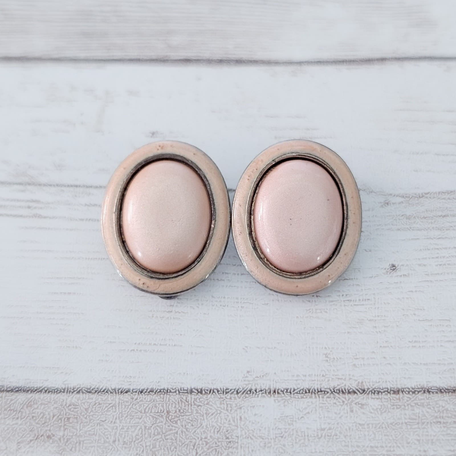 Vintage Clip On Earrings Dusky Pinkish Tone Oval