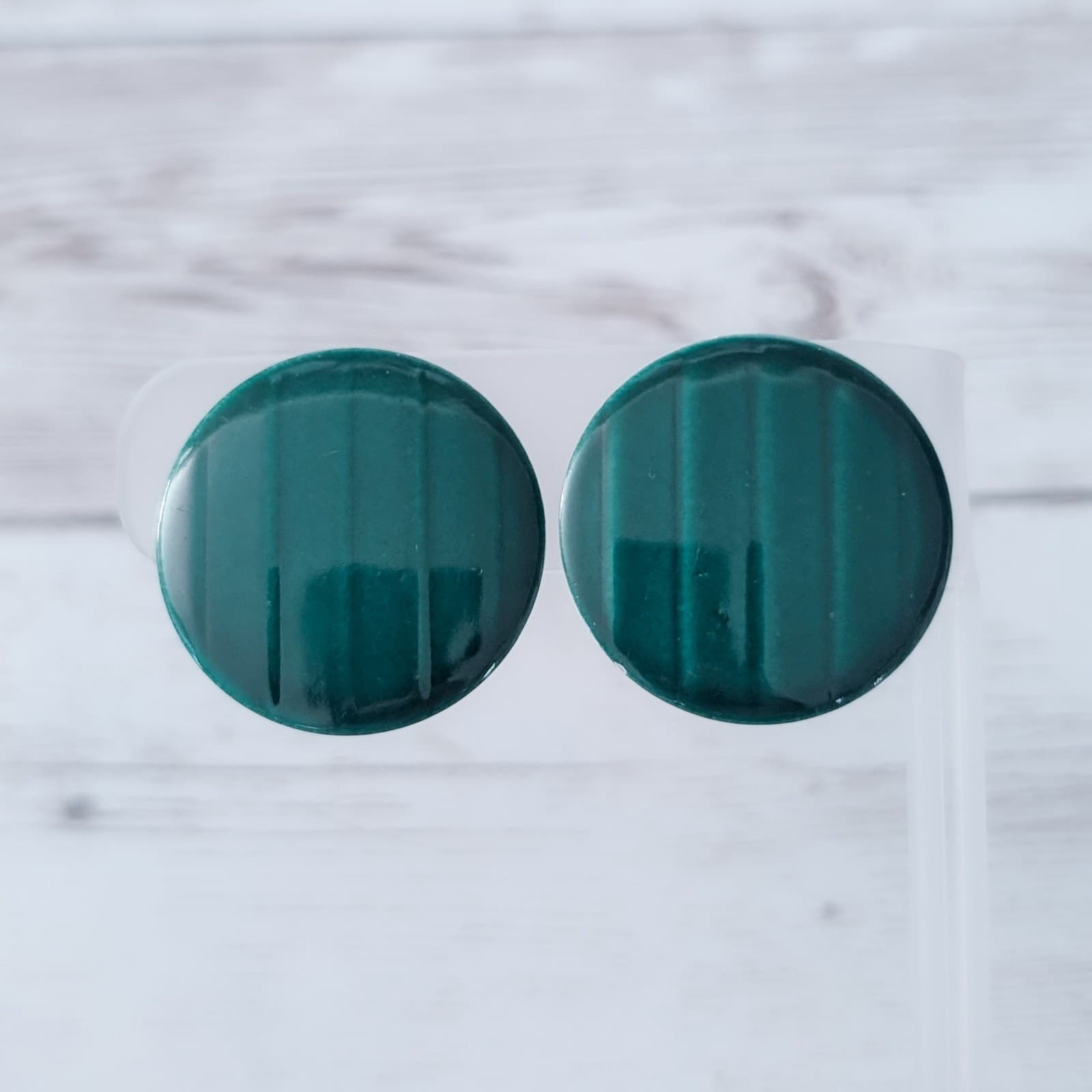Vintage Clip On Earrings Deep Green Circle with Line Design Retro 1 & 1/8"