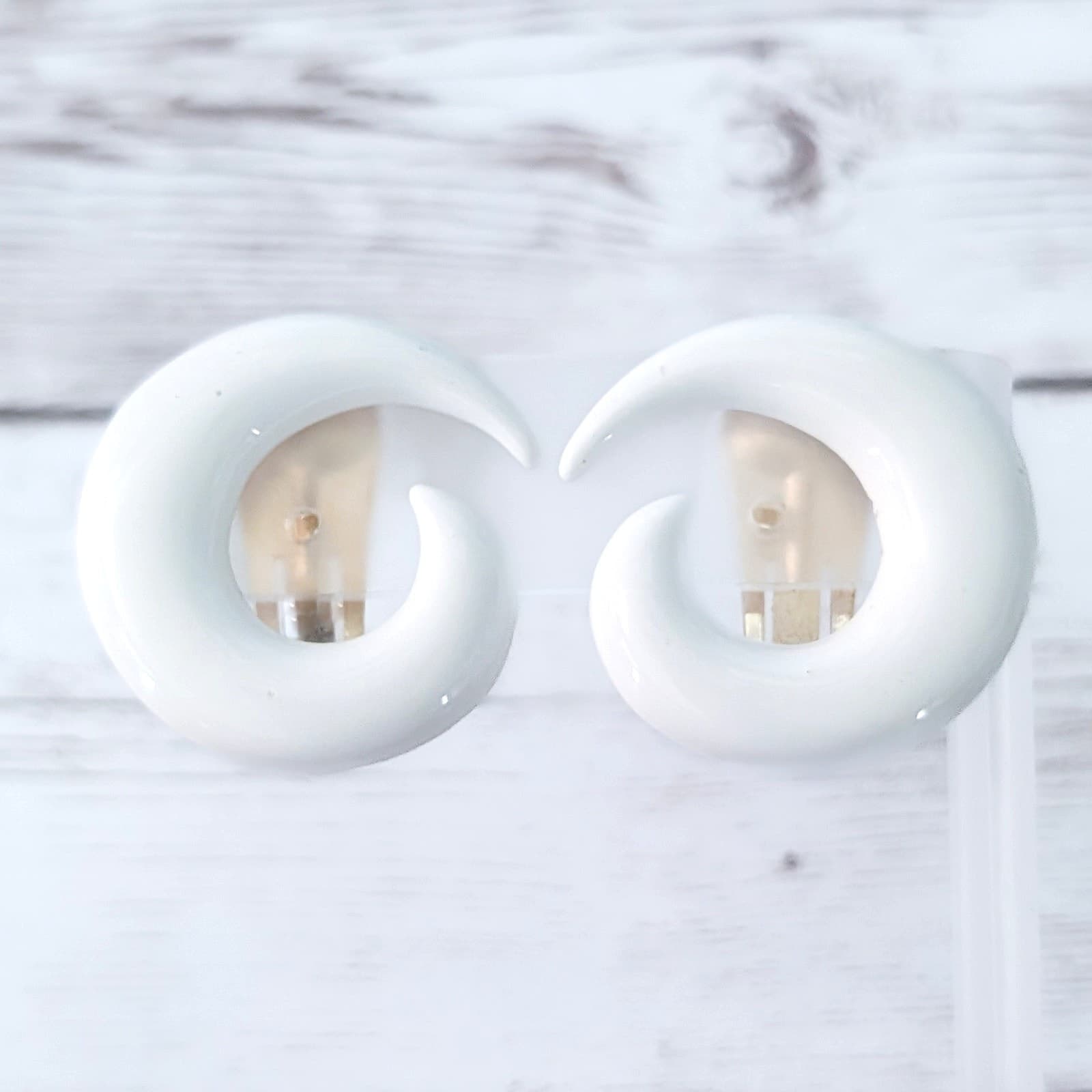 Vintage Clip On Earrings Retro Large White Curved Statement