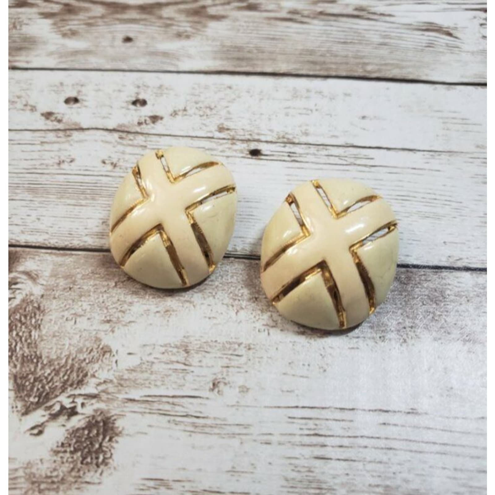 Vintage Clip On Earrings Statement Oval Cream Cross X Pattern