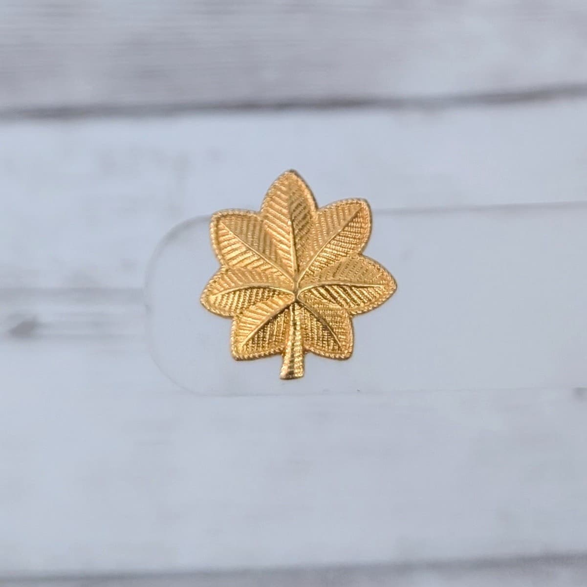 Vintage Tie Tack / Pin - Major Oak Leaf - Gold Tone