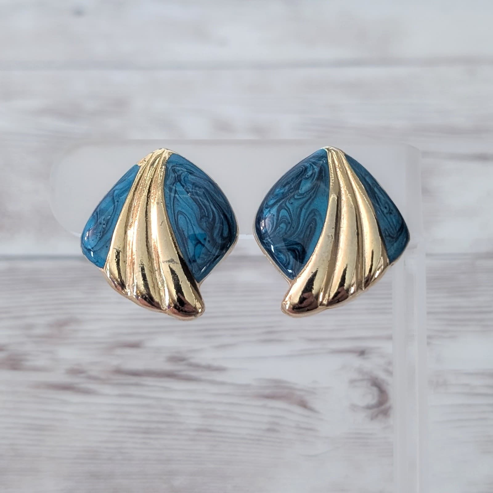 Vintage Clip On Earrings Unusual Shade of Blue & Gold Tone