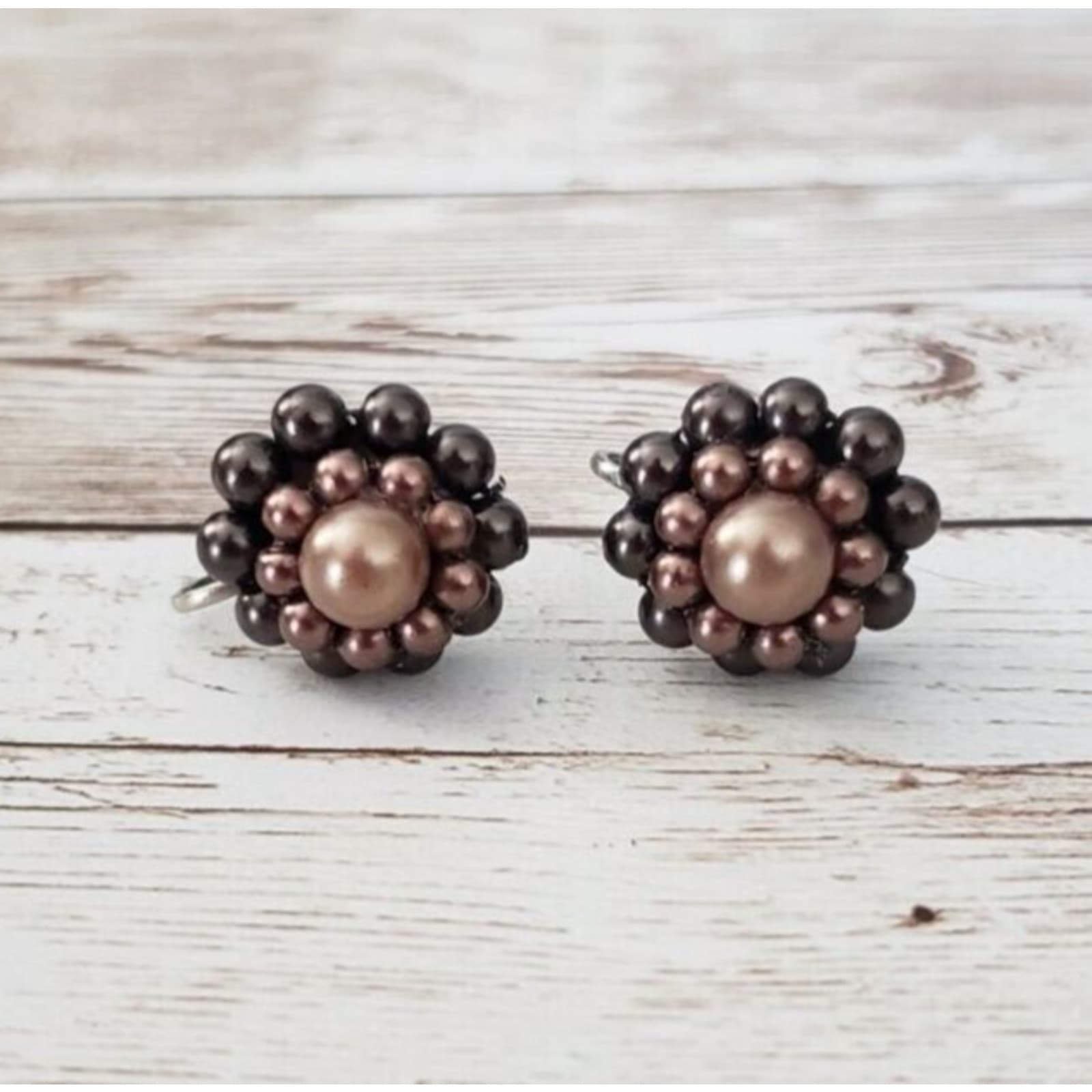 Vintage Screw On Earrings - Pretty Brown Tones Cluster