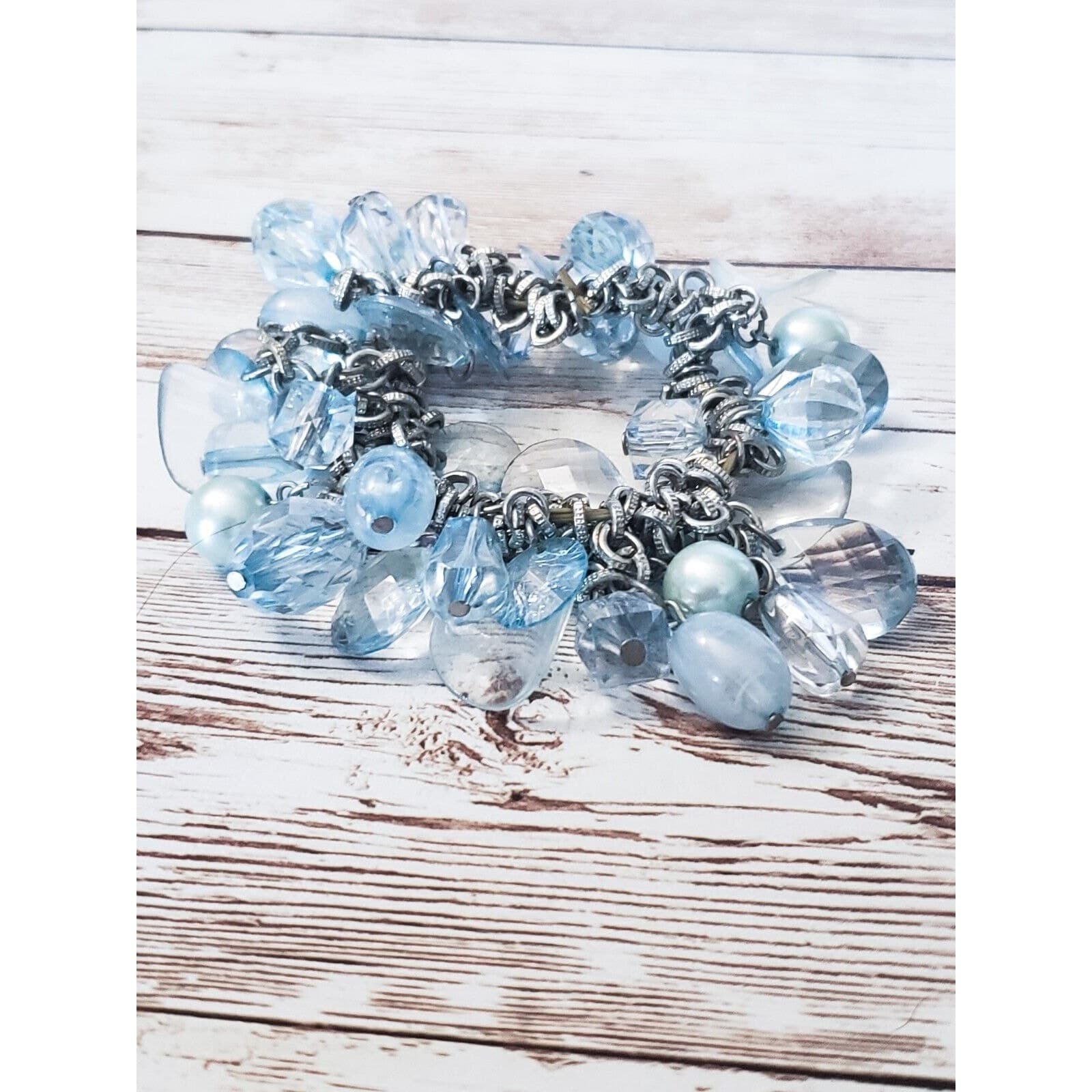 Vintage Stretch Bracelet - Light Blue