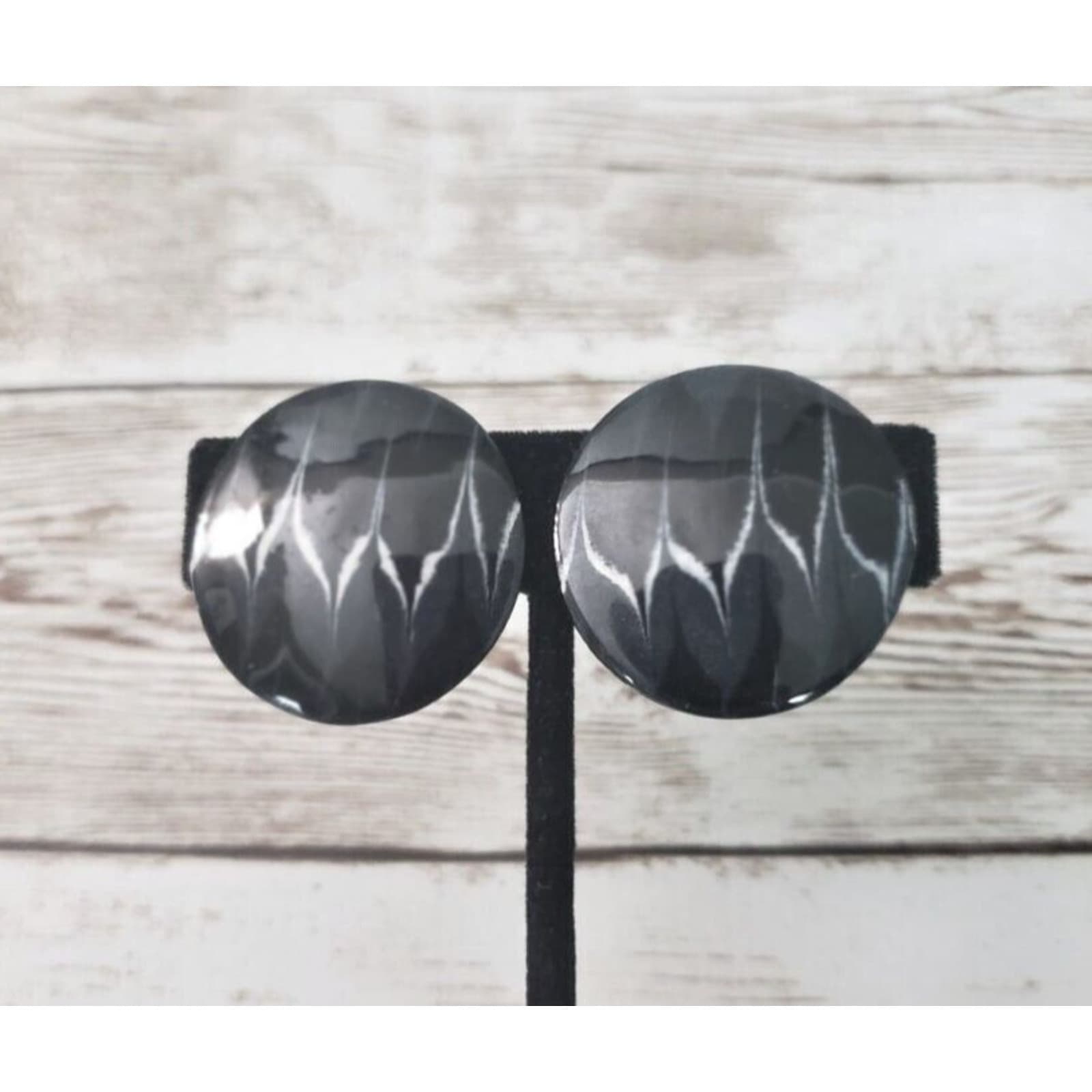 Vintage Clip On Earrings Black with White Zig Zag Design Circle Statement Large