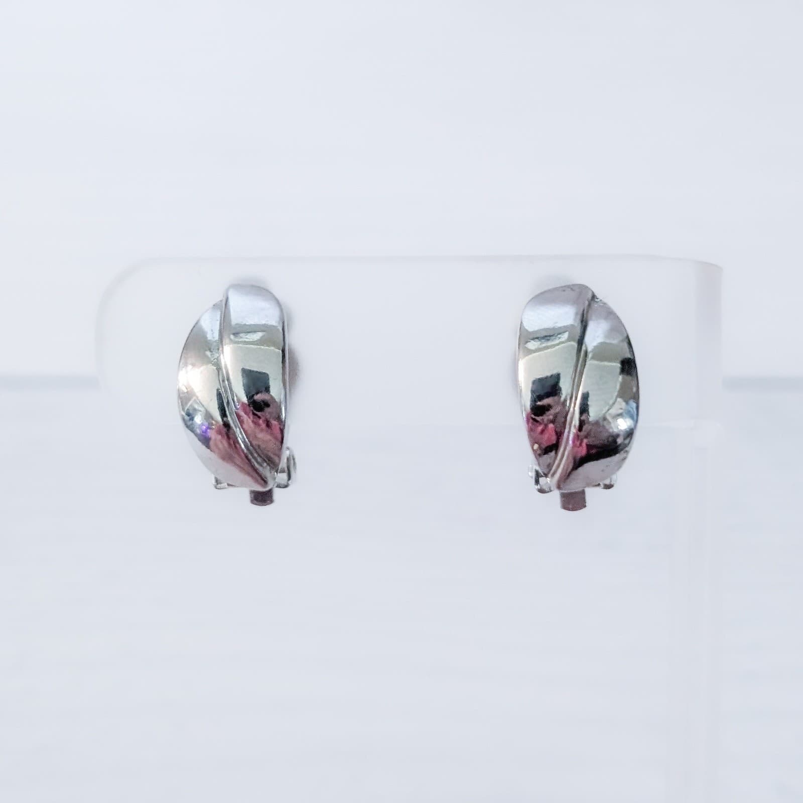 Vintage Clip On Earrings Silver Tone Stylish Hoop Like 7/8"
