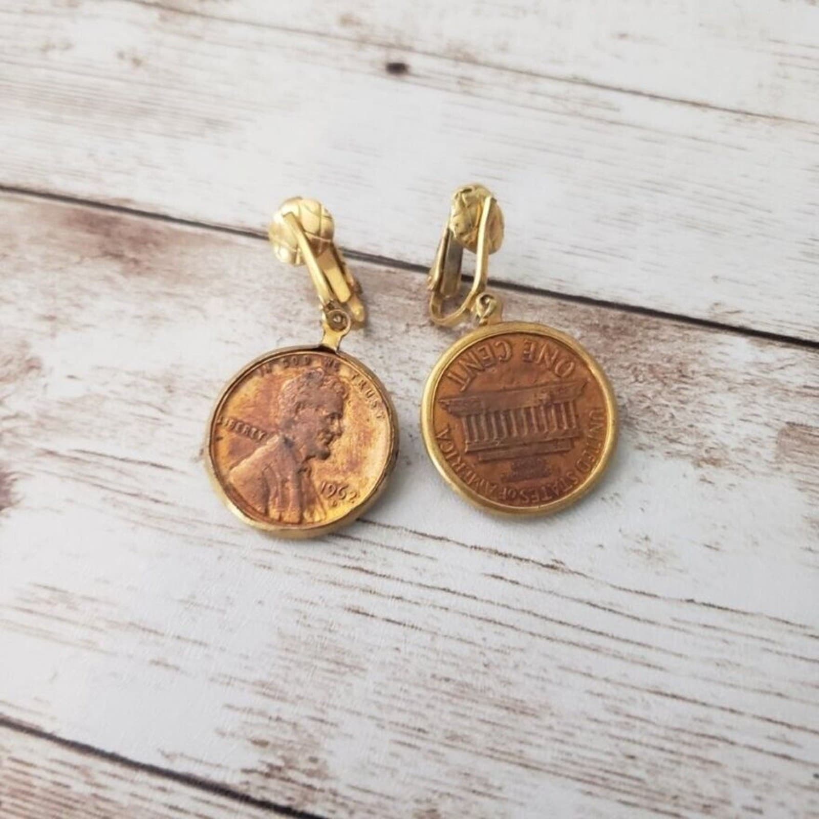 Vintage Clip On Earrings Lincoln Memorial Penny 1962 & 1963 Dangle Earrings
