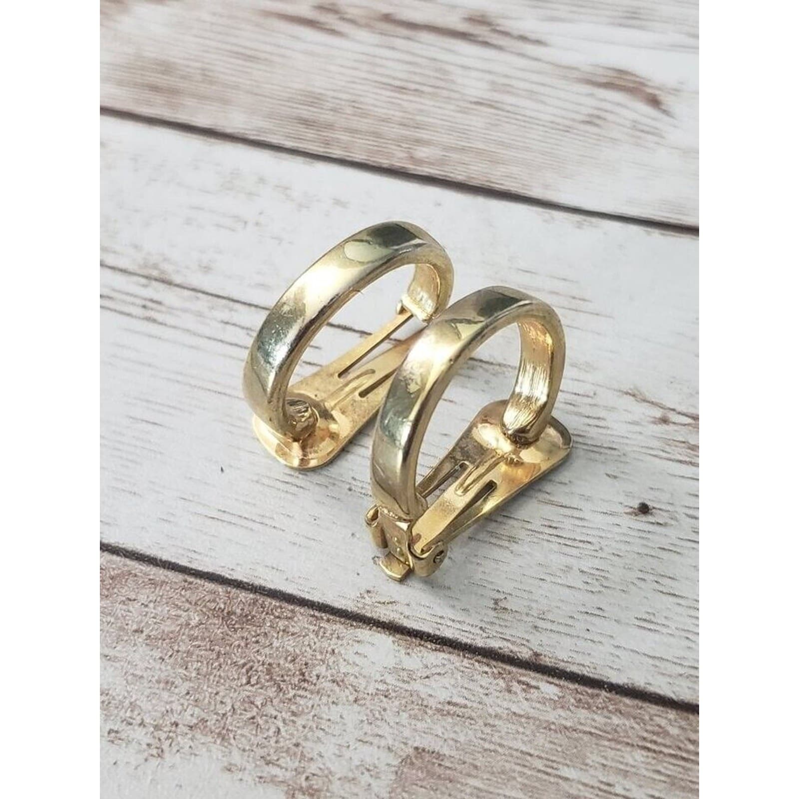 Vintage Clip On Earrings Large Slim Gold Tone Hoops 1"