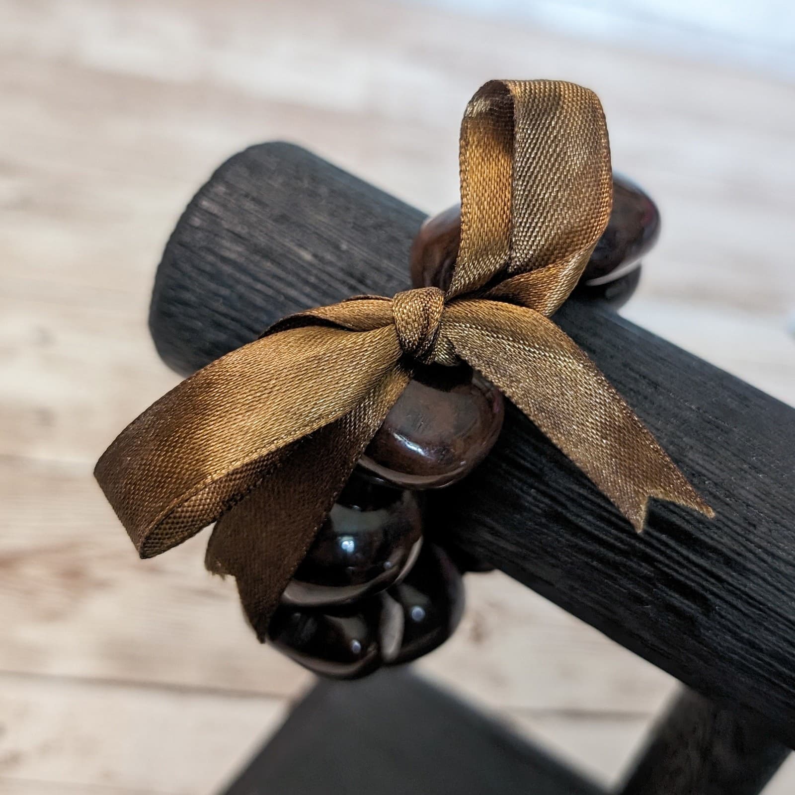 Vintage Bracelet - Chunky Brown Stretch Bracelet with Bow