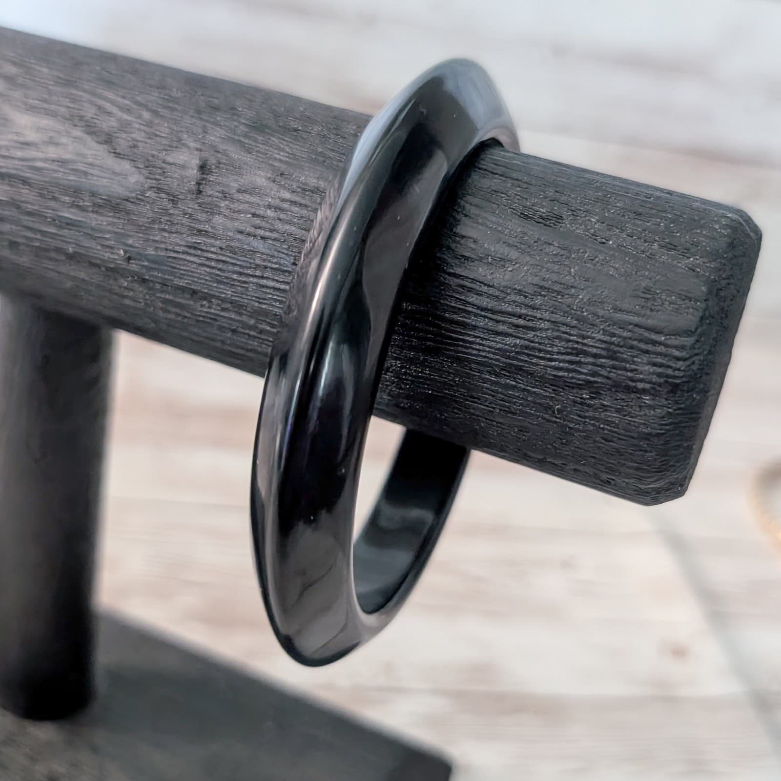 Vintage Bracelet - Black with Center Raised Crease Design 8.25"