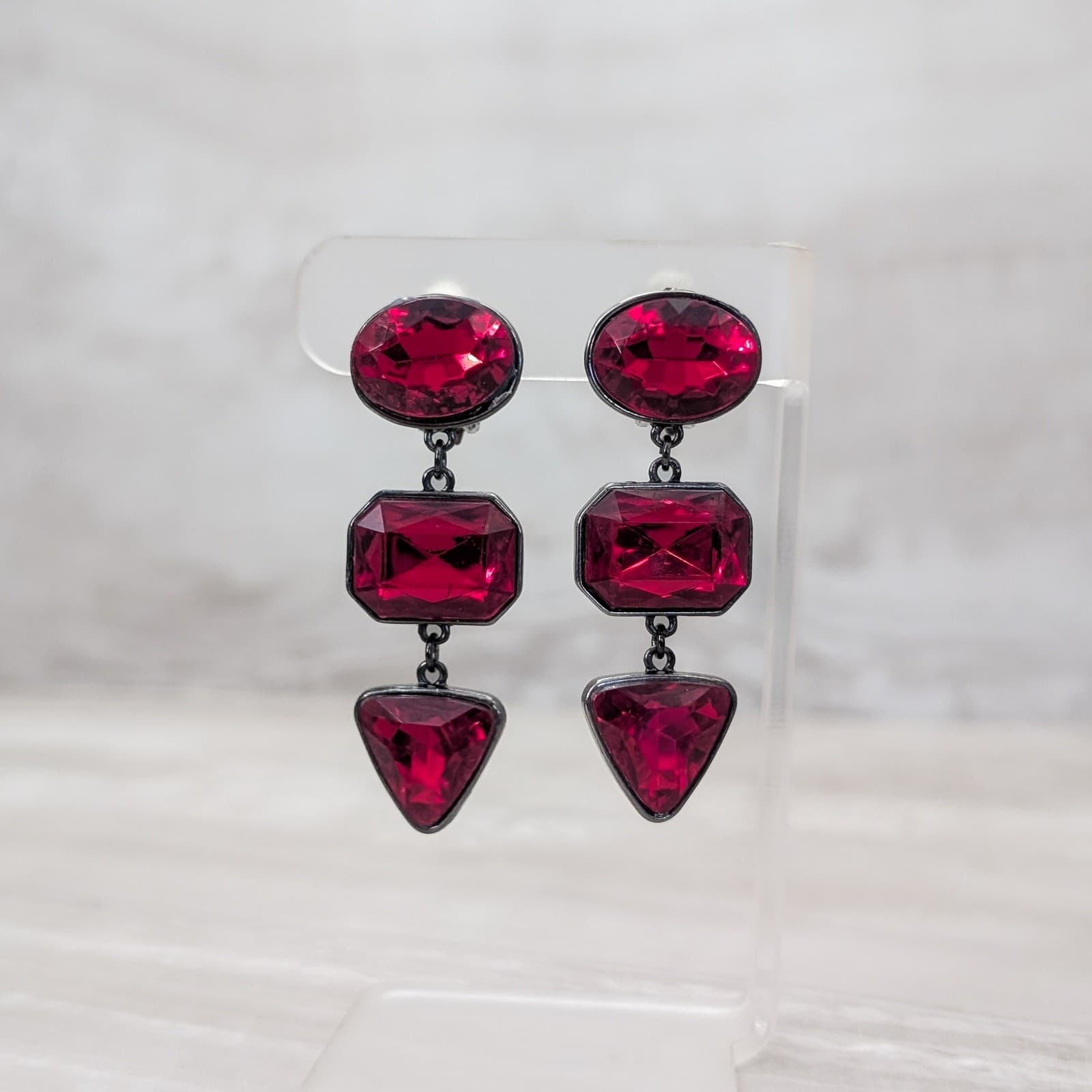 Vintage Clip On Earrings Lightweight Long Dangle Dark Grey with Red Gems Elegant
