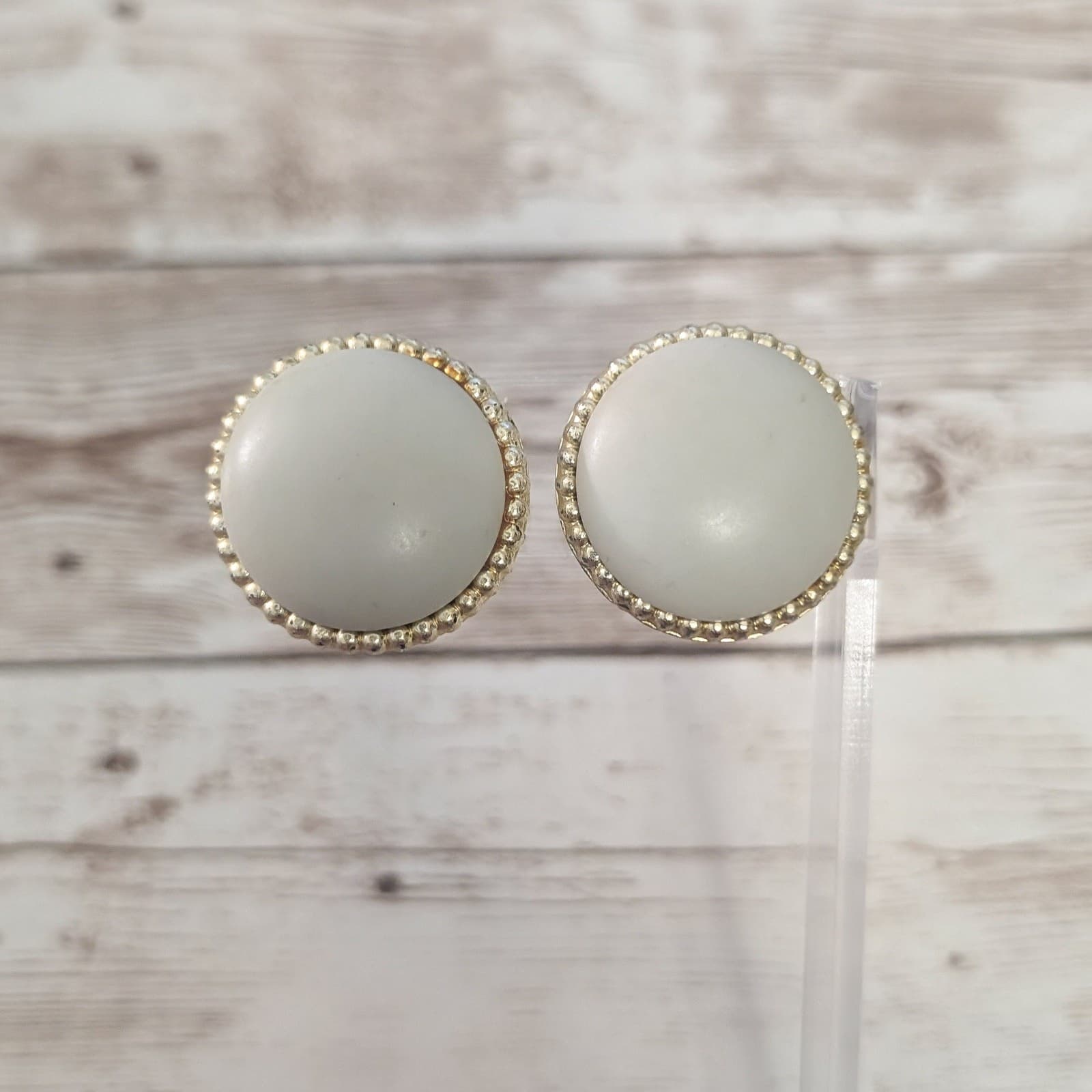 Vintage Clip On Earrings 1" Grey with Gold Tone Halo