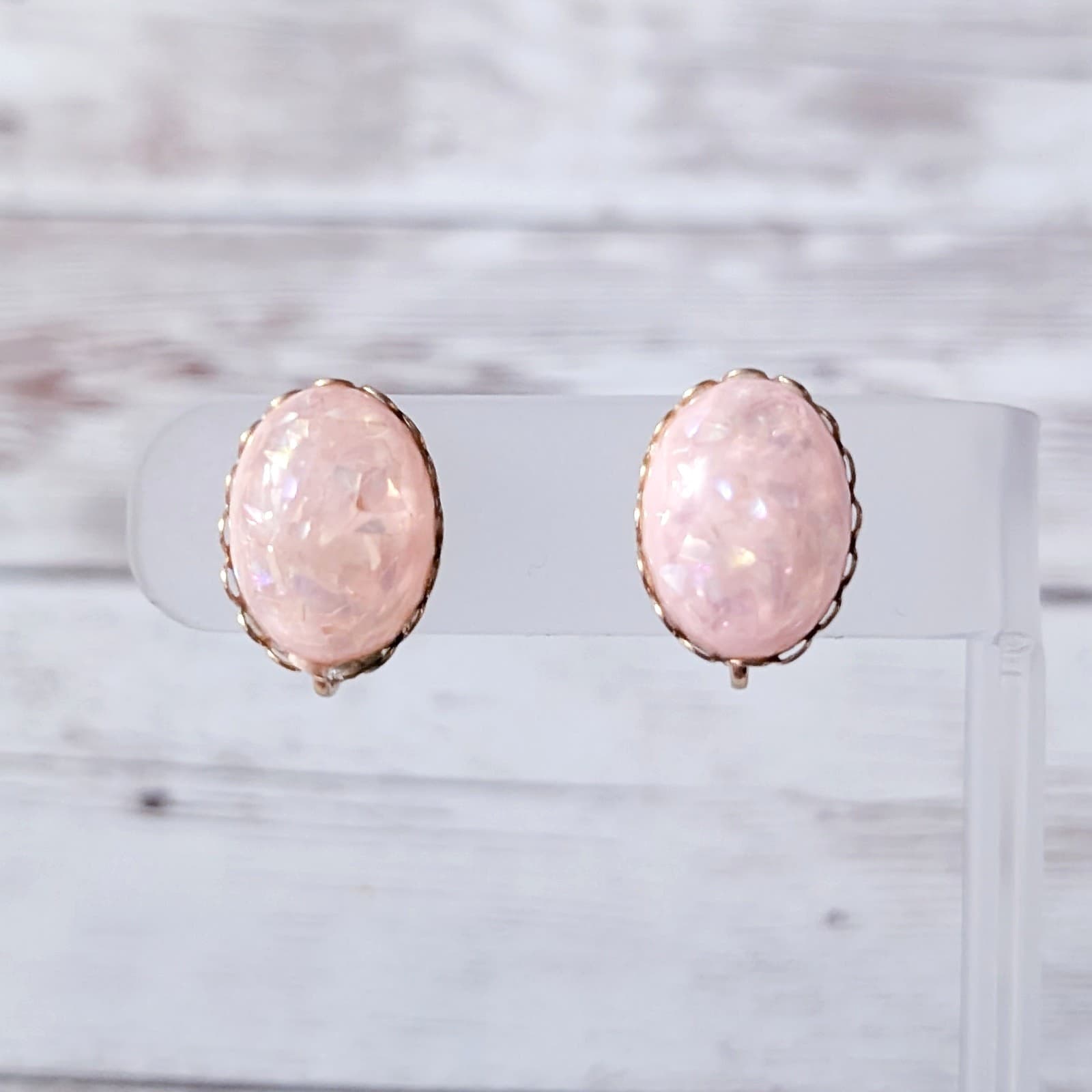 Vintage Screw Back Earrings - Light Pink with Iridescent Flakes Domed Oval 0.75"