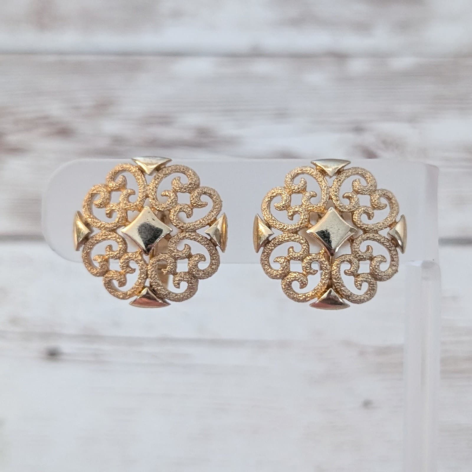 Vintage Avon Clip On Earrings Ornate Gold Tone 7/8"