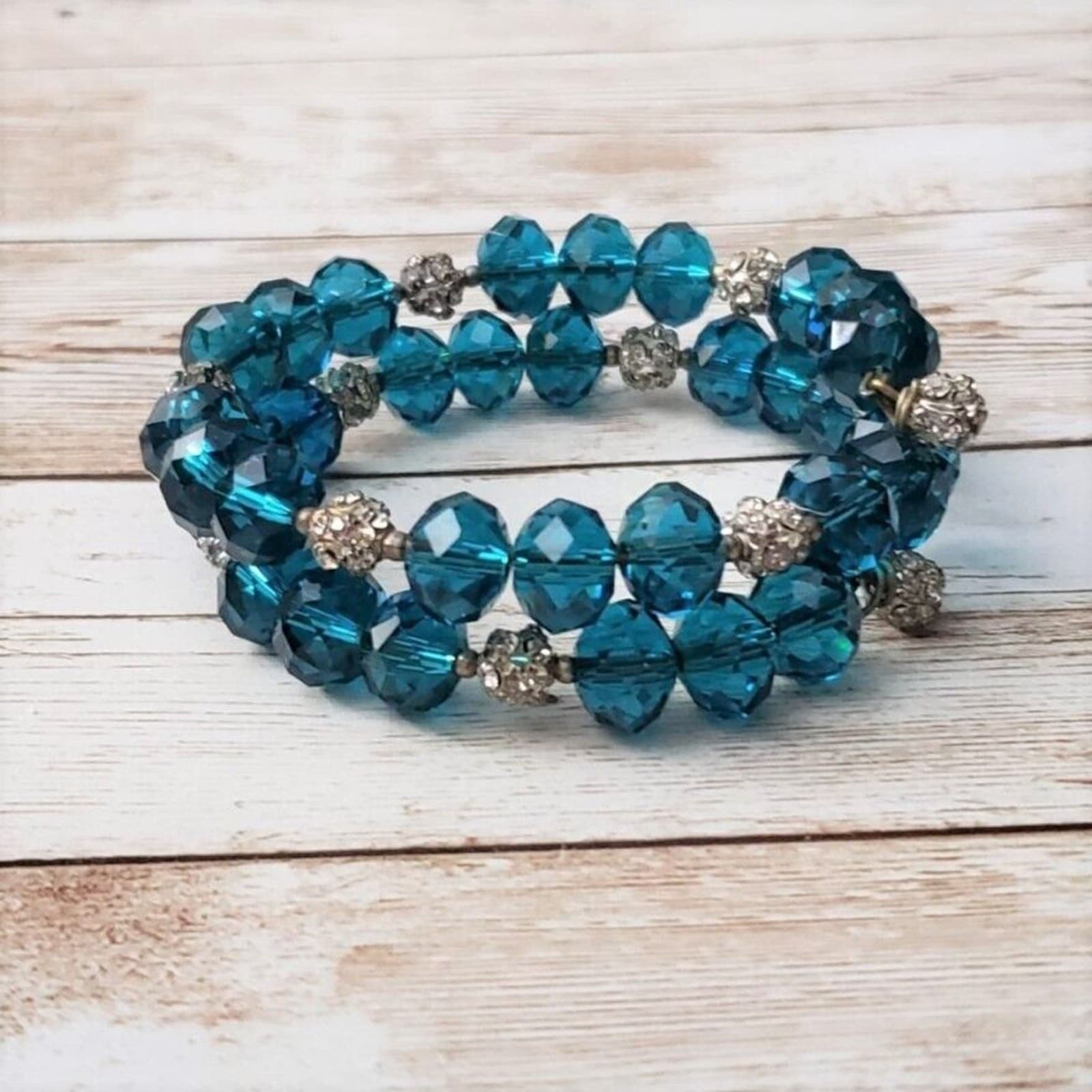 Vintage Bracelet / Bangle Stunning Blue Wrap Bracelet
