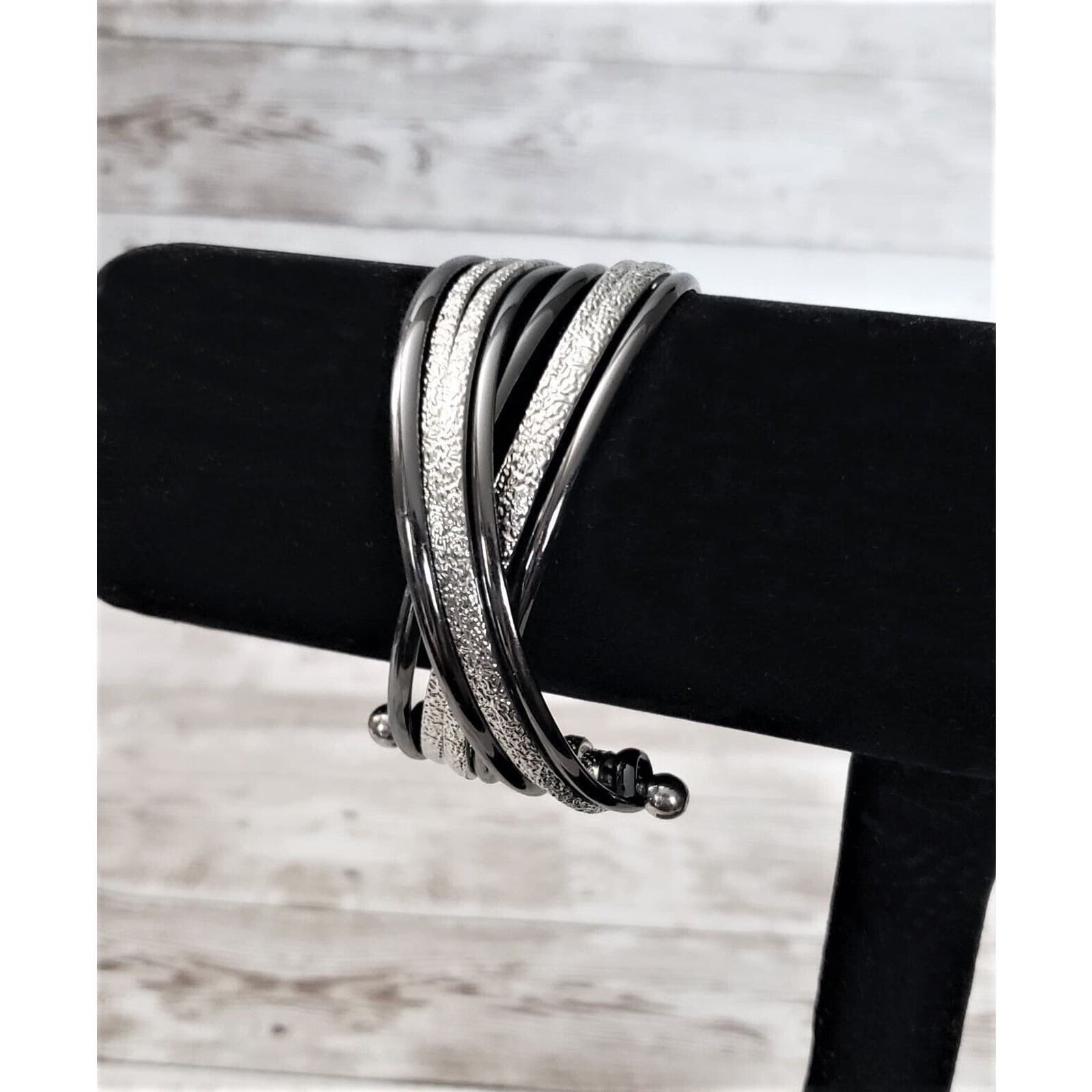 Vintage Bracelet / Bangle / Cuff Stunning Dark Gray & Silver Tone Cross Over