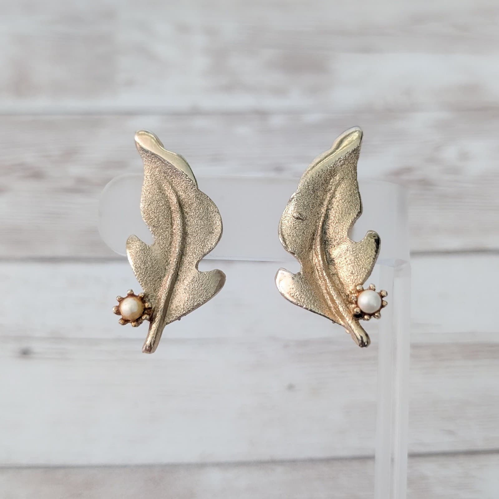 Vintage Clip On Earrings 1 & 5/8" Gold Tone Leaf with Faux Pearl Statement Fall