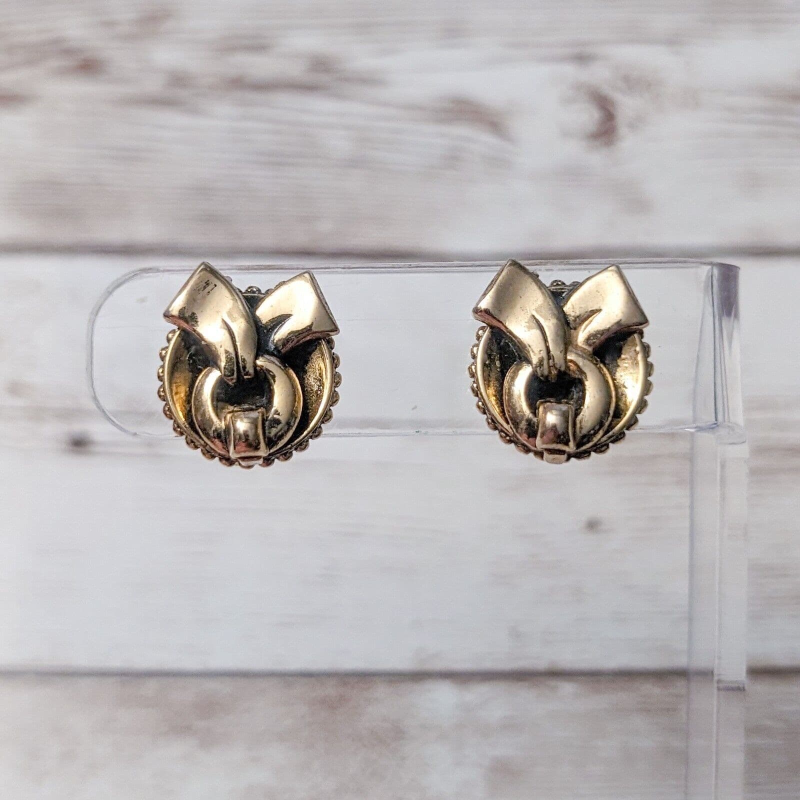 Vintage Screw On Earrings - Dainty Just Over 5/8" Gold Tone