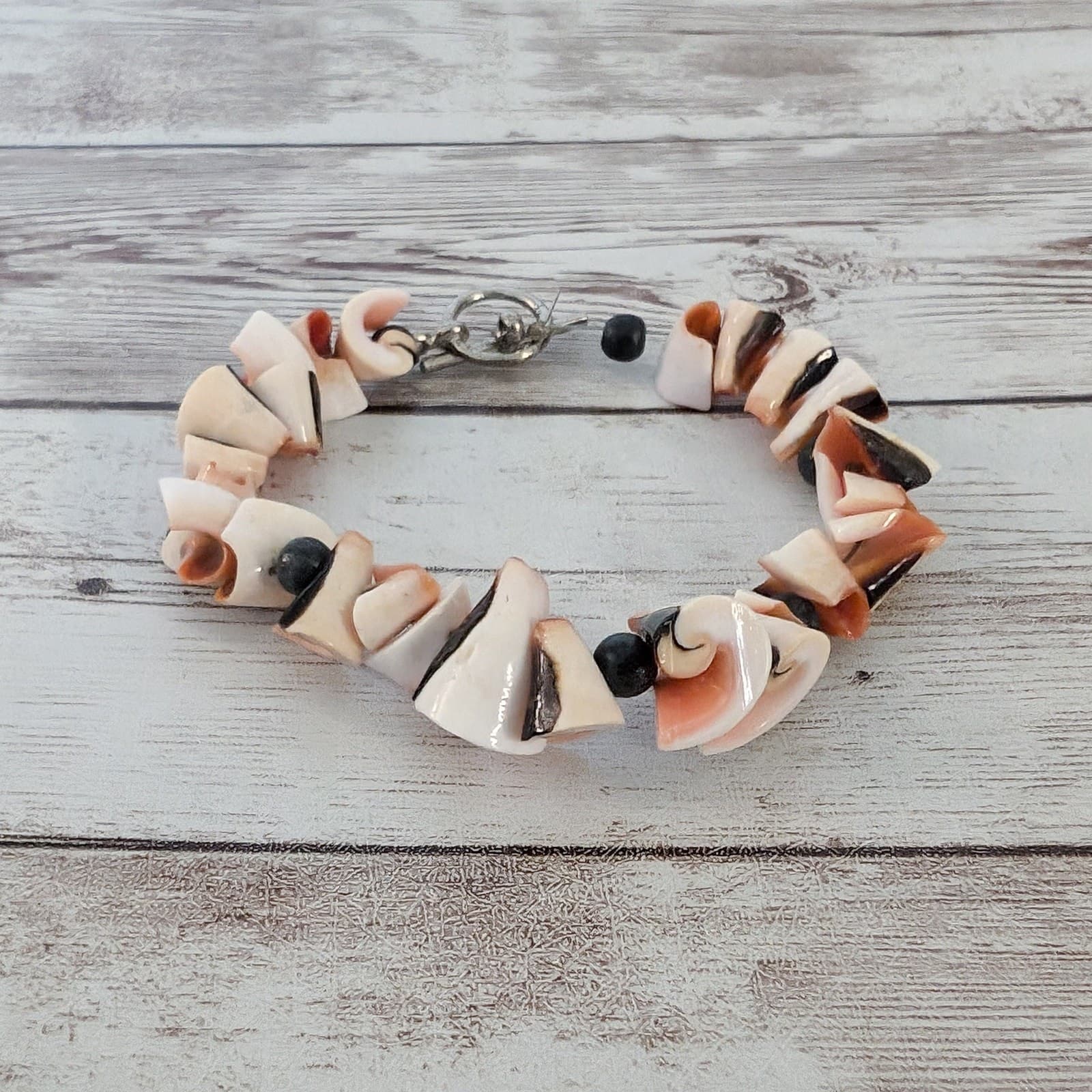 Vintage Bracelet Possibly Shell Pinky/Red Tones