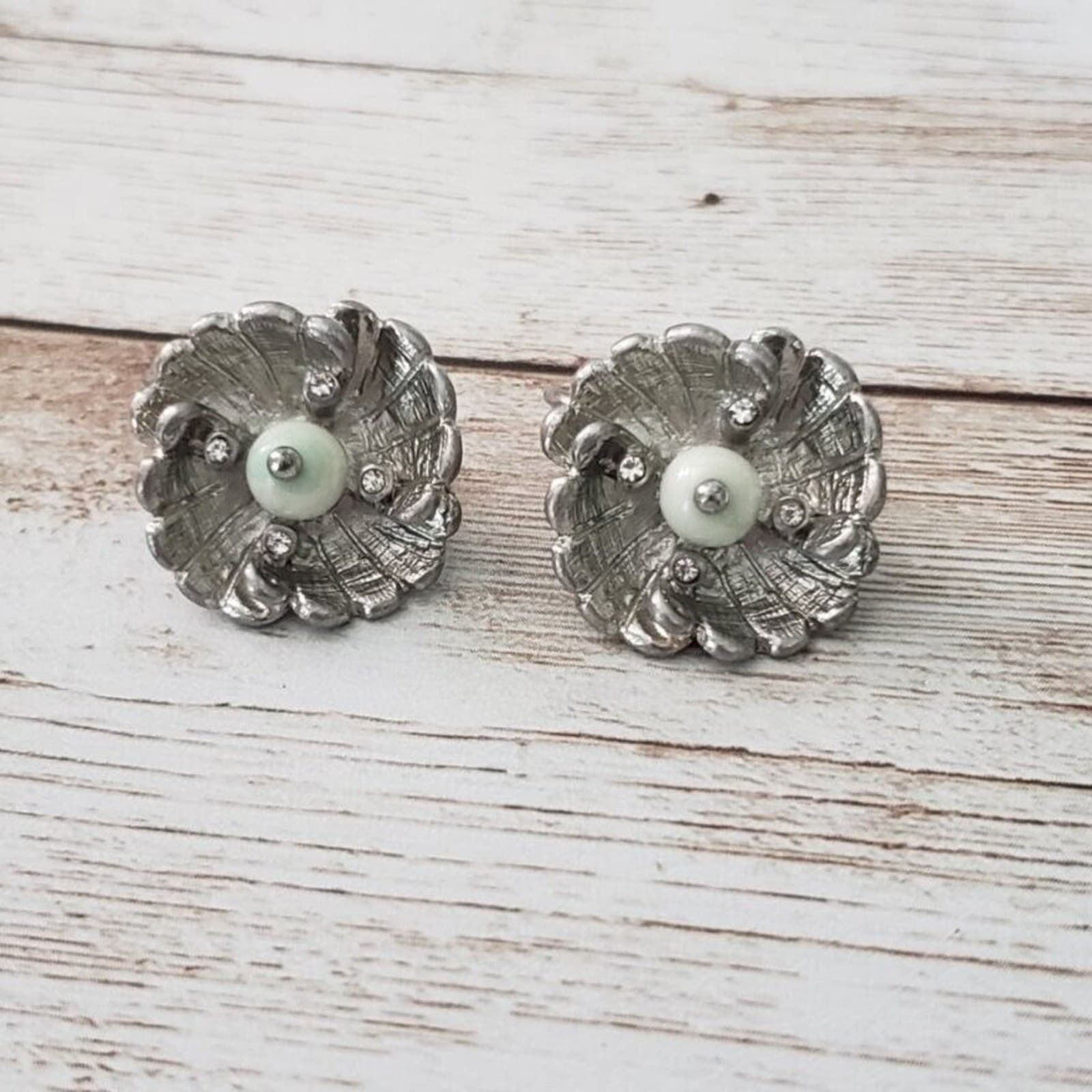 Vintage Clip On Earrings - Unusual Silver Tone 3D Flower