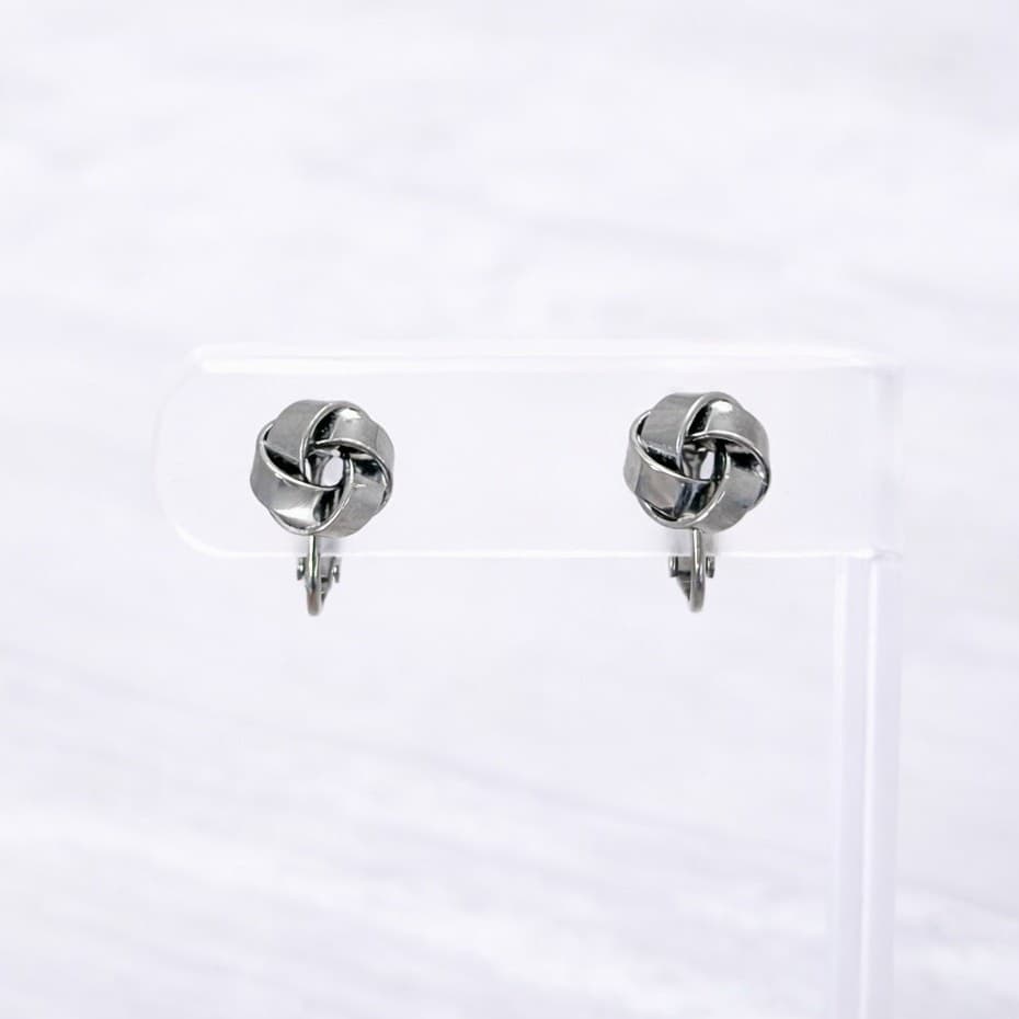 Vintage Clip On Earrings Silver Tone Classic Celtic Knot Design