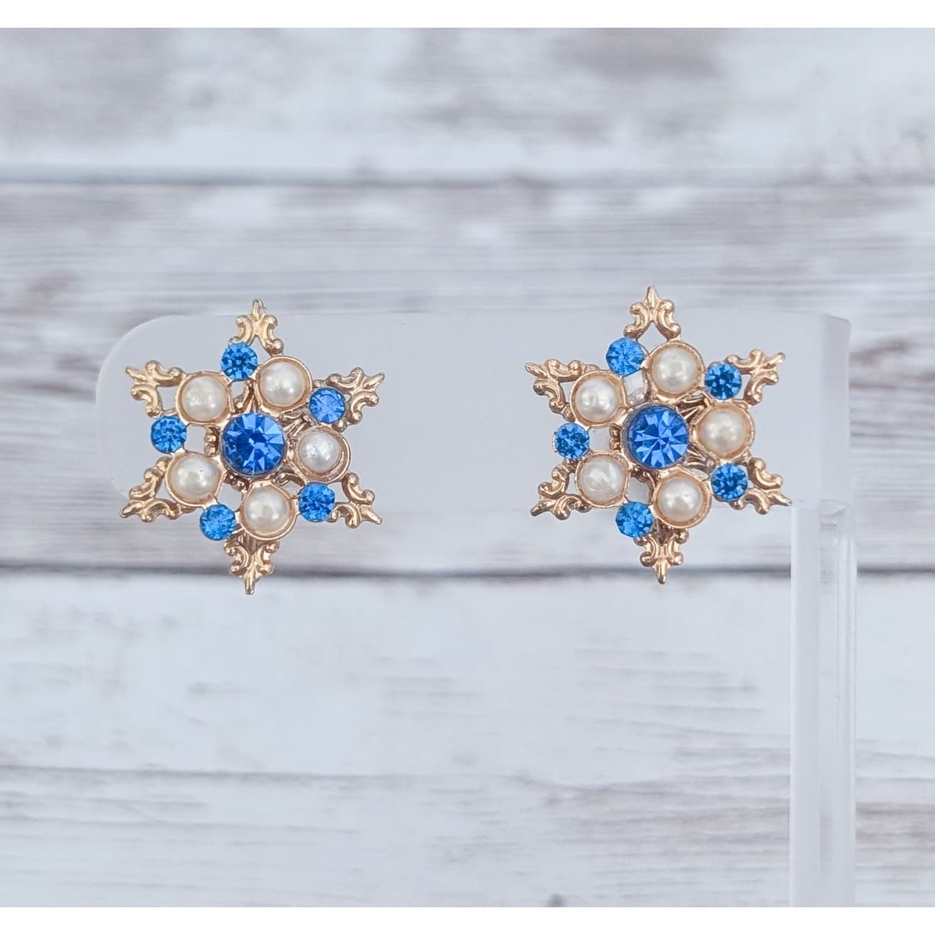 Vintage Screw On Earrings Stunning Bright Blue, Faux Pearl, Gold Tone