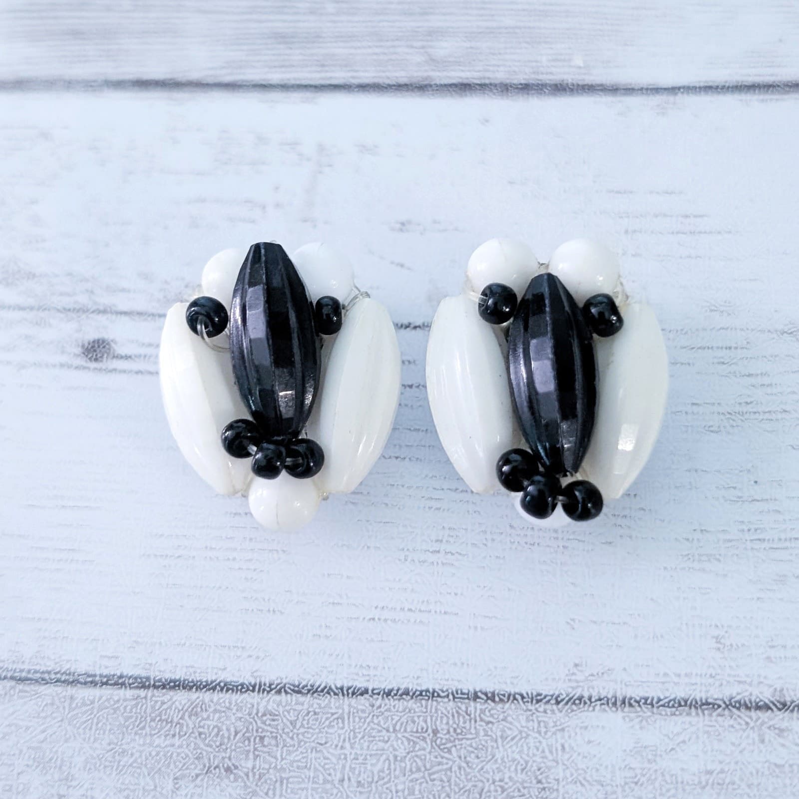 Vintage Clip On Earrings Off White & Black 1" Retro