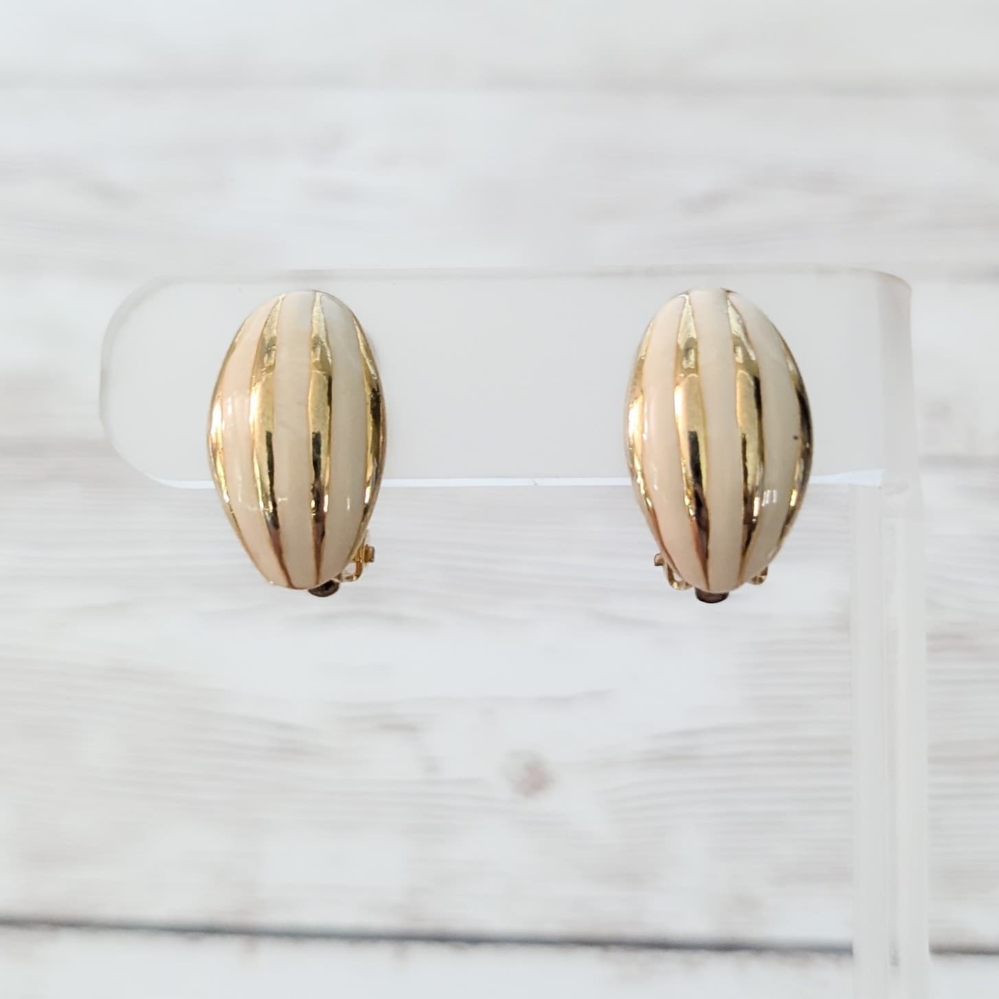 Vintage Clip On Earrings - 0.75" Cream and Gold Tone Line Design Classy