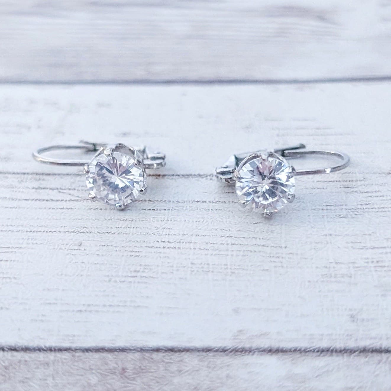 Pretty Leverback Earrings Silver Tone & Clear Gem - Pierced Ears