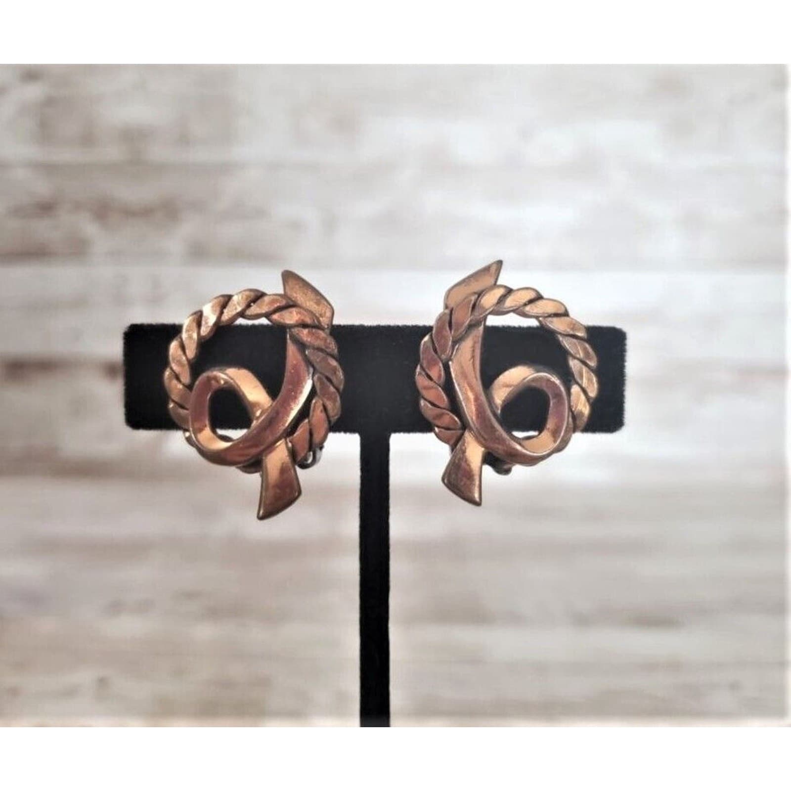 Vintage Clip On Earrings Copper? Unusual Round Design Statement
