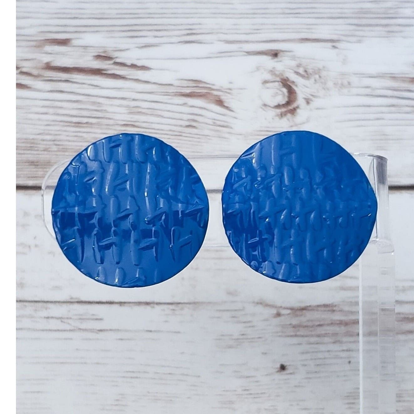 Vintage Clip On Earrings - Blue Patterned & Folded Circle 1"