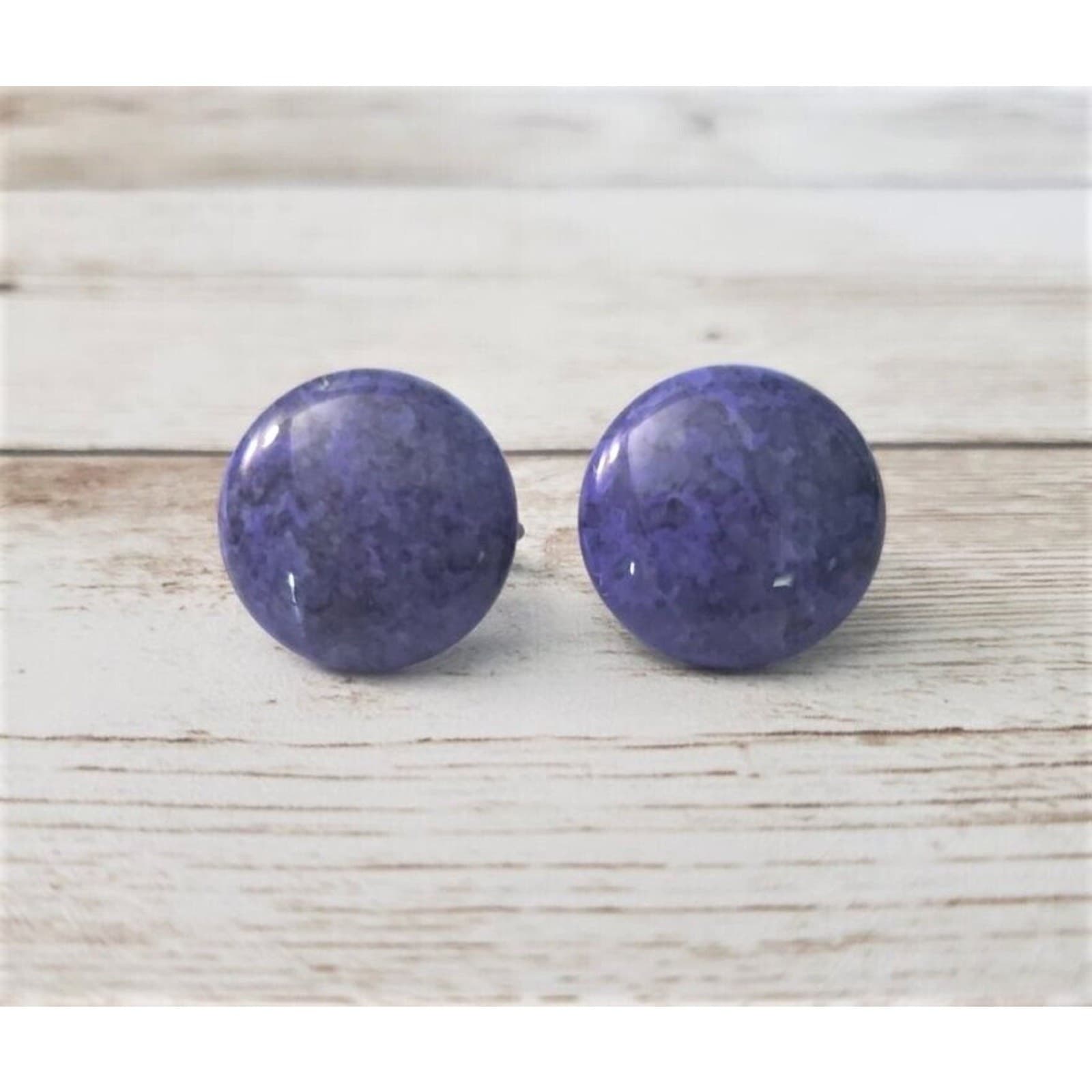 Vintage Clip On Earrings - Unusual Violet Stone Pattern Small Circle