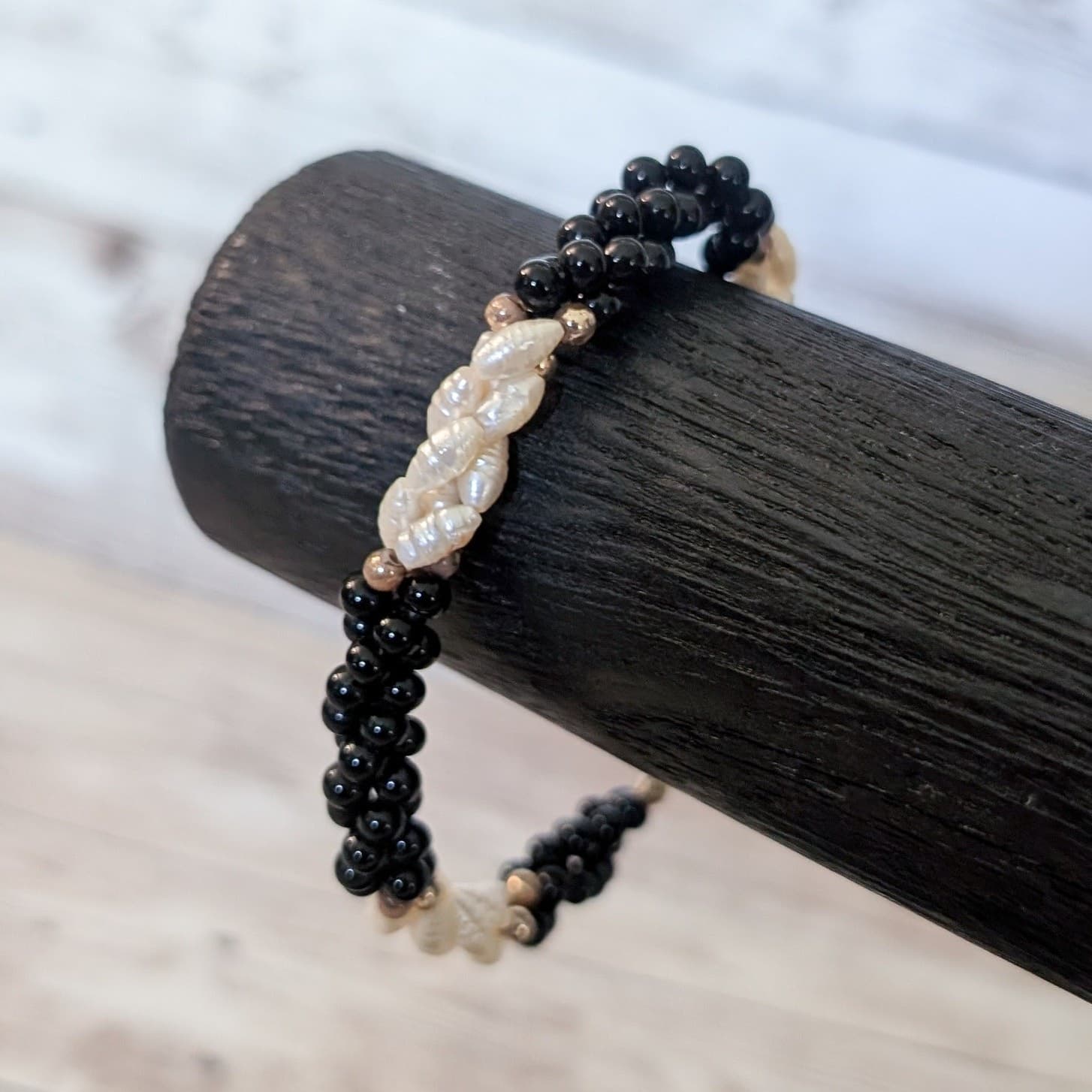 Vintage Bracelet - Cream & Black - Classy