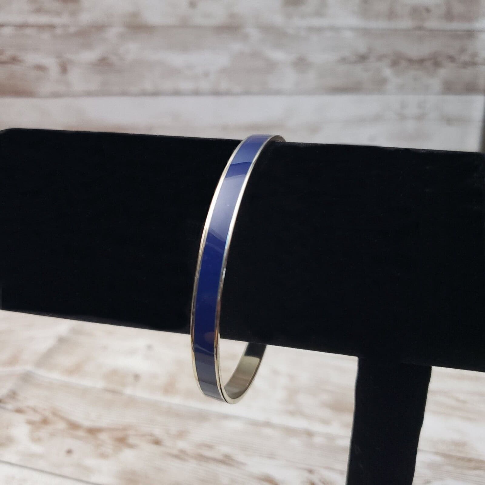 Vintage Bracelet / Bangle Blue & Silver Tone Bangle