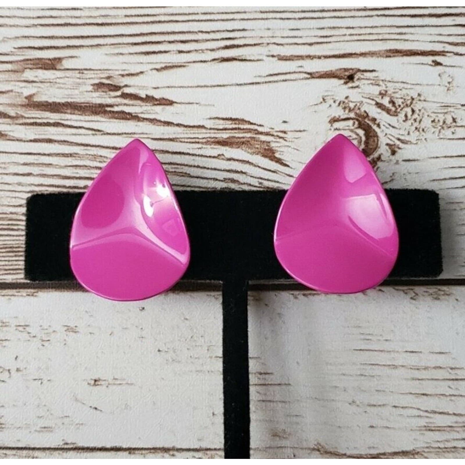 Vintage Clip On Earrings Retro Pink Pushed in Teardrop Shape
